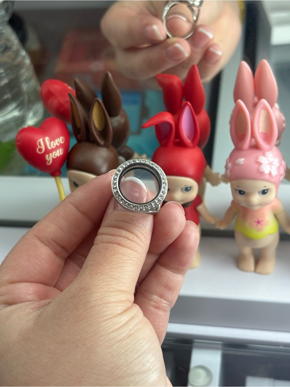 Origami Owl Silver Crystal Accented Floating Charm Ring Frame w Multiple Charms